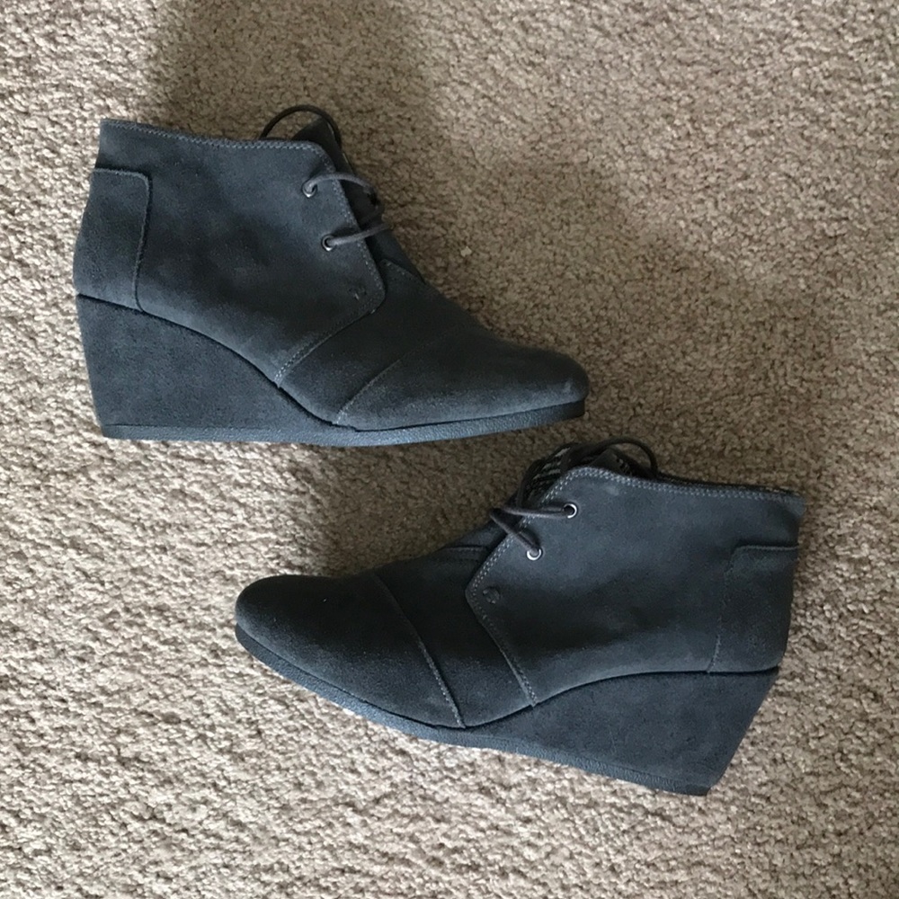 Toms Desert Wedge Castlerock Grey